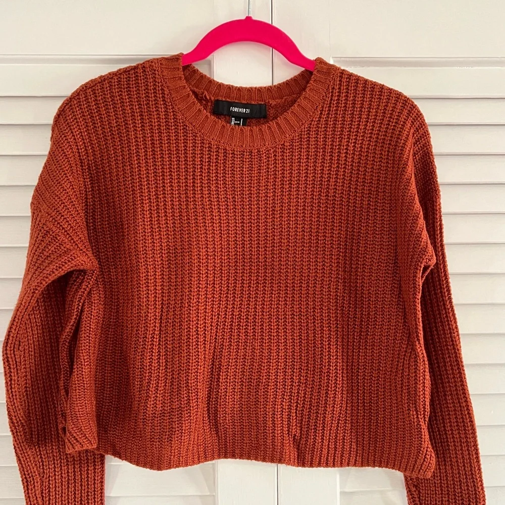 Cropped Sweater - Picture 1 of 6